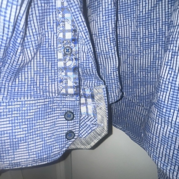 Robert Graham Electric Slide Button-Up Shirt - Picture 4 of 4